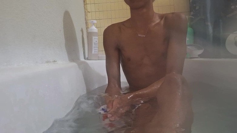 LordDashunKH: Bath Time
