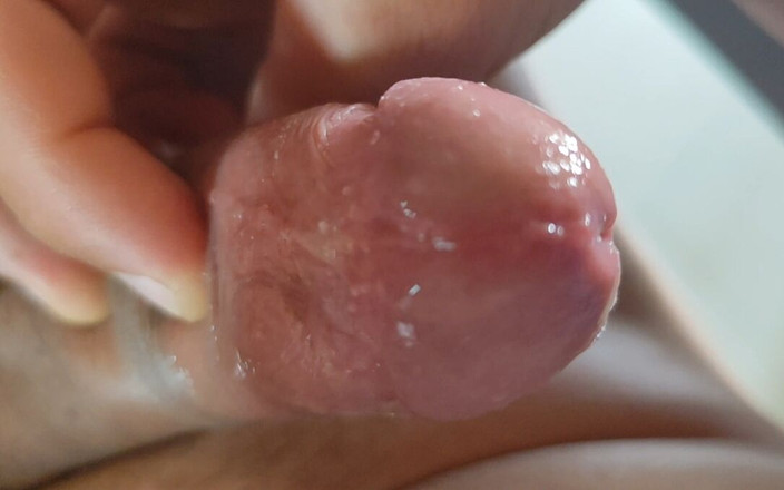 Straight Daddy Club: वीर्य के साथ थका लंड का आठवां तीव्र हस्तमैथुन।