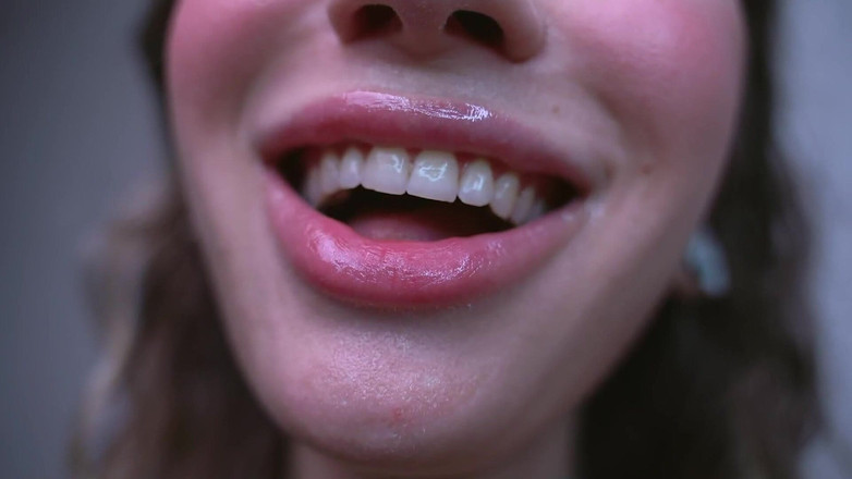 Rarible Diamond: Něžná obryně Lepkavá polibek 2