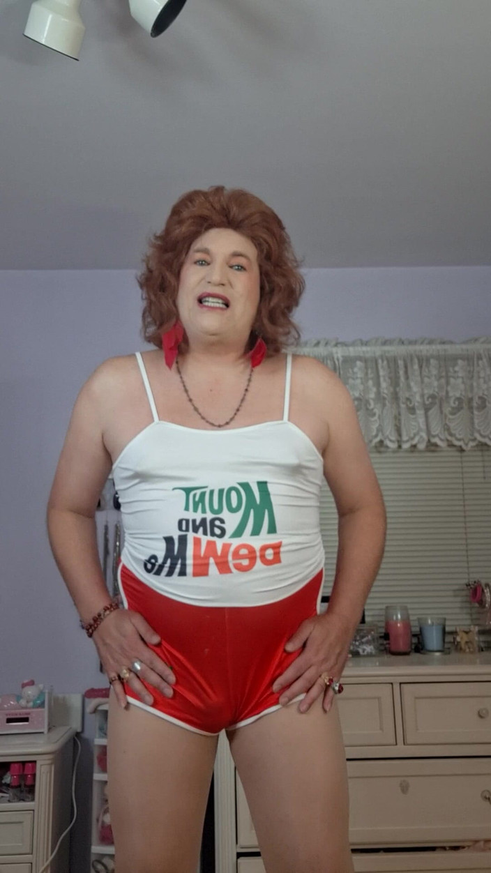 Victoria Lecherri: Mijn geheime leven als een tranny hete vrouw!