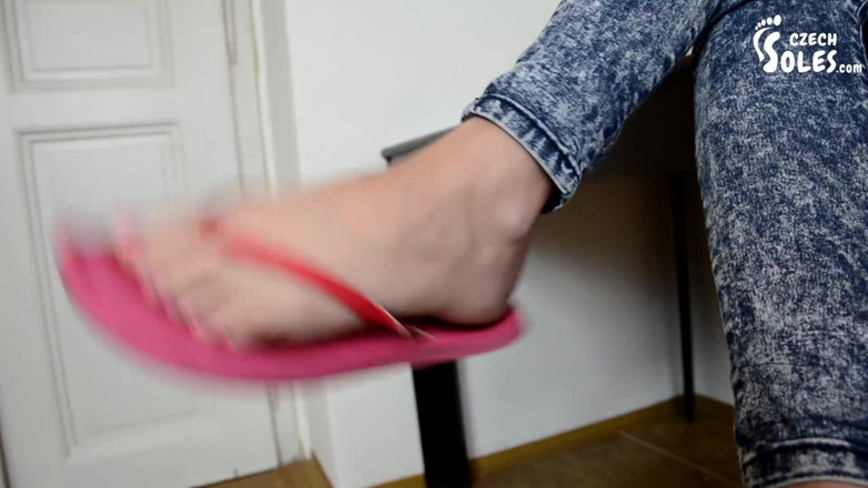Czech Soles - foot fetish content: Teenage foot dream
