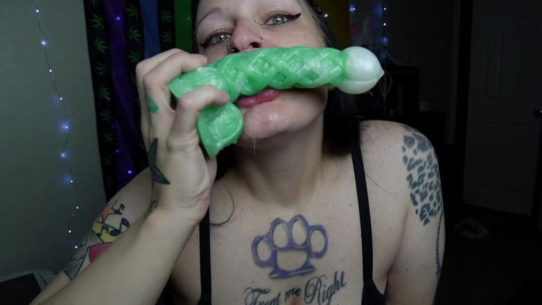 GothBunny6669: Takma yaraklı ve takma yaraksız gothbunny sakso