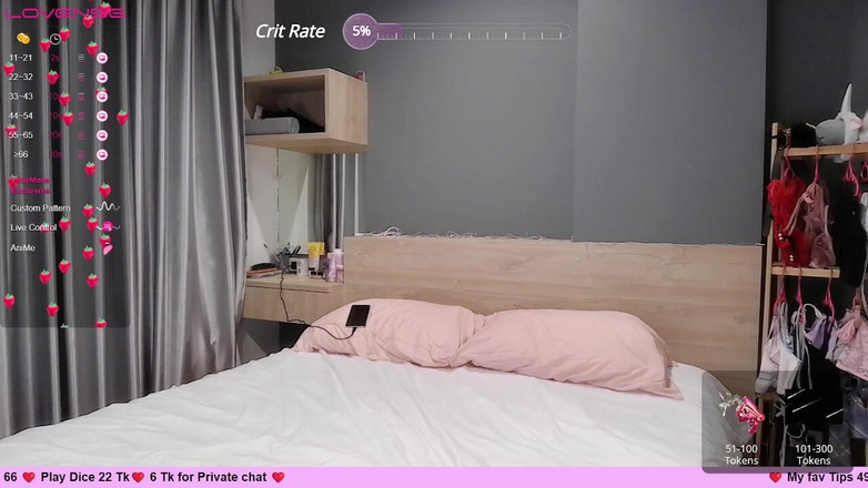 Cupcake: Pieprzyć moją cipkę. Otworzę go dla ciebie - kamera internetowa