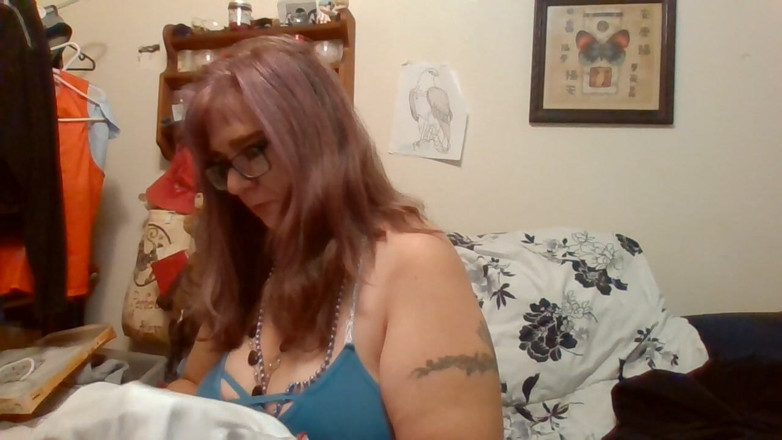 krazykristin: Look at That Naked Big Huge Boobs Ta Tas Sexy...