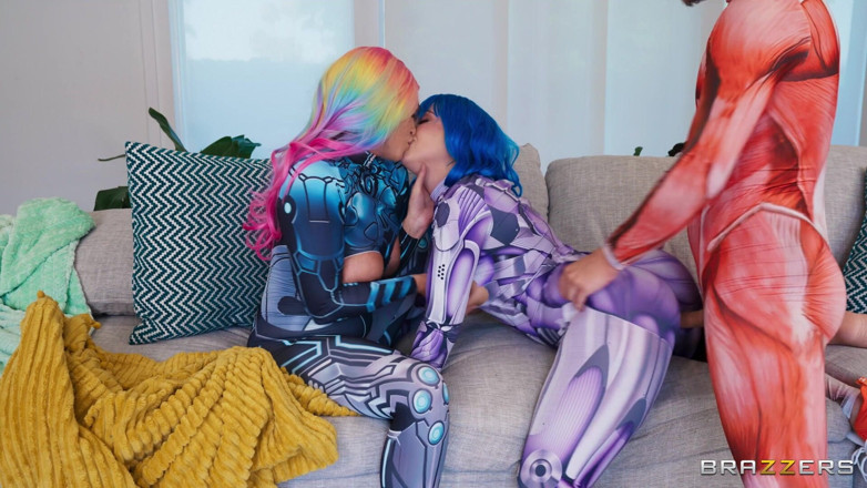 BRAZZERS: Brazzers - Kali Roses, and Charli Phoenix Get Teabagged and Love...