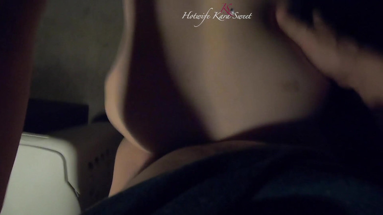 Kara Sweet: Pool Party MILF Traditrice