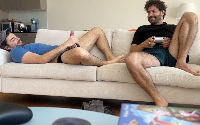 ElioBotticelli: Straight Buddie Helps Jerking off