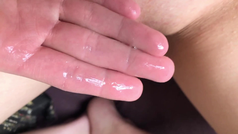 Niki studio: Âm hộ nhỏ giọt trên quần lót - cực khoái nghiệp...