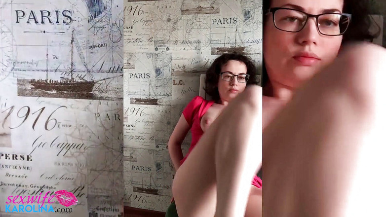 Oksana_Katysheva: Soție care se fute cu degetul cu jucării sexuale cu...