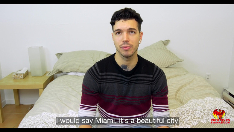 Phoenixxx: Wir stellen uns sexy neuen typen jo vor