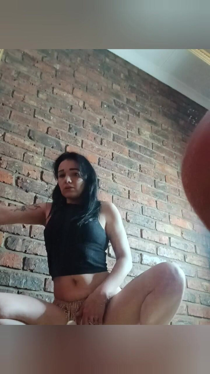 Mysticbabe: Bermain dengan Dildo Saya