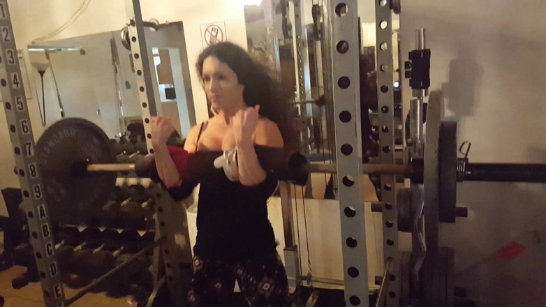Pervy Studio: Weight lifting 2
