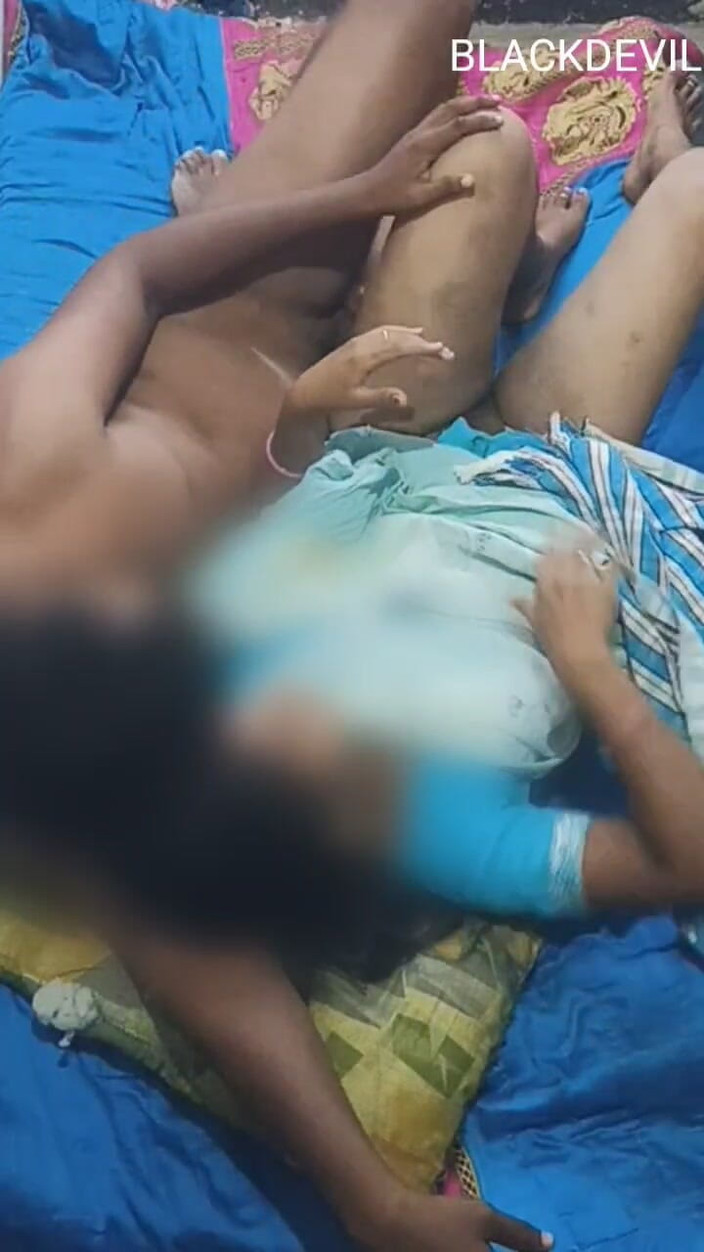 Mandadum: Perselingkuhan istri telugu yang super hot ini dientot habis-habisan sama...