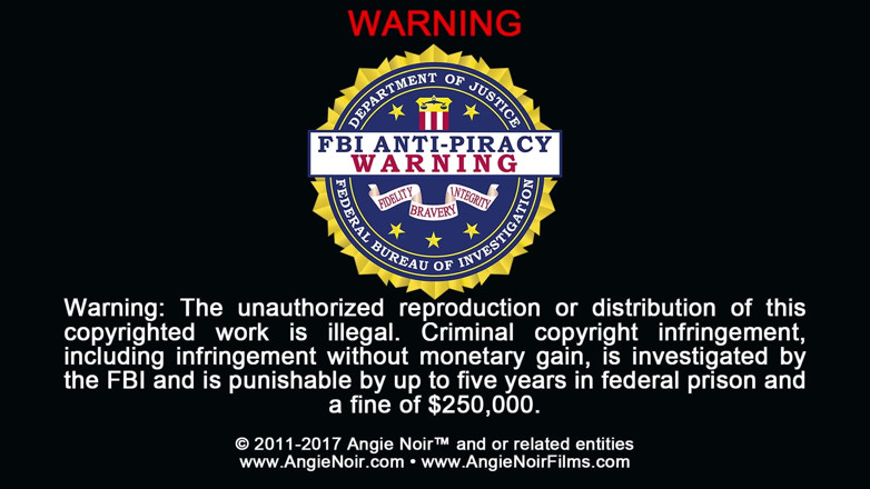 Angie Noir: Matrigna e figliastra seduzione lesbica con Angie Noir e Ginary