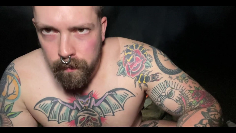 xrustytaylorx: バックカントリーを探索して長い一日を過ごした後、ステダッドと一緒にキャンプファイヤーの周りに座るのはどんな感じか疑問に思ったことはありませんか?