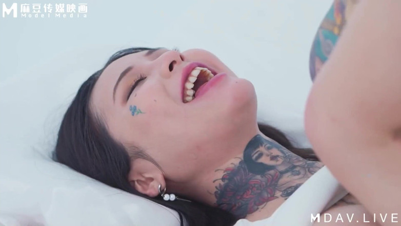 ModelMedia Asia: Md-0150-3 Immoral Holiday Under the Epidemic/ep3