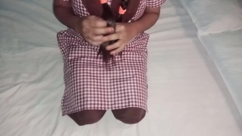 Parizadi: Sesso universitario indiano a casa