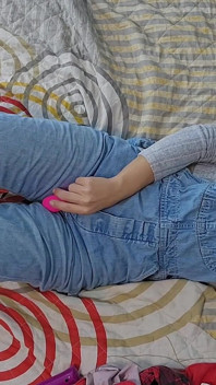 Lee Overall and Hunter Boots Masturbation to Squirting