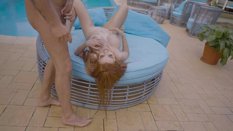 Casting GIRLS AND FIRST PORNO: Si rambut merah Safira Casting Kongkek gangbang liar