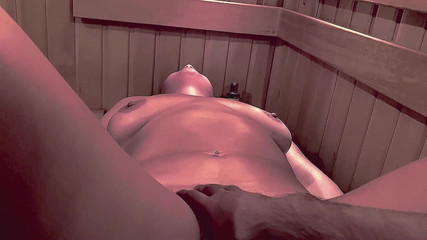 Mary Di: M-am dus la o saună publică și bărbați obrăznici au început să...