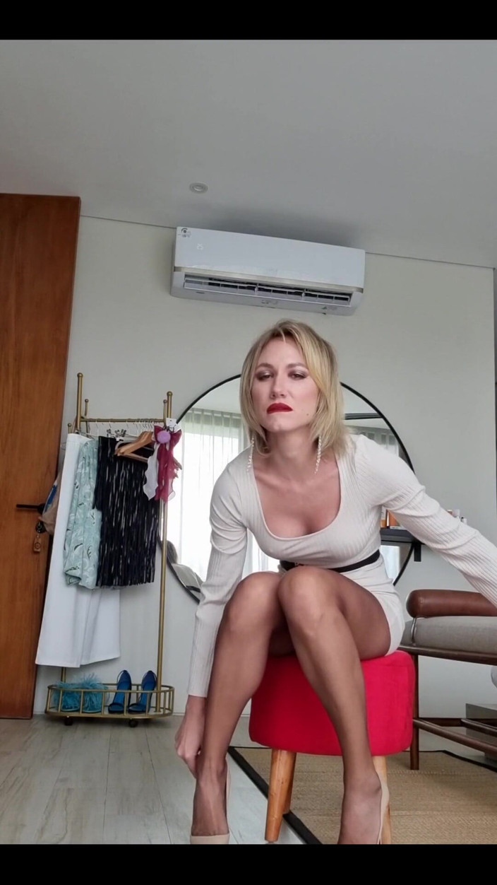 Angel The Dreamgirl: I Like These Tights