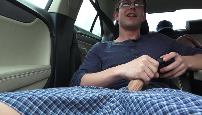 Colby Knox: Roadtrip-spaß