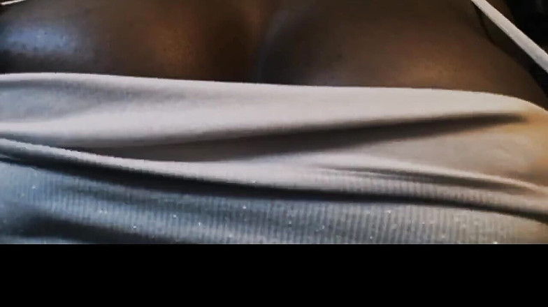 Cuteteddy: Vacker utsikt - stora studsande bröst