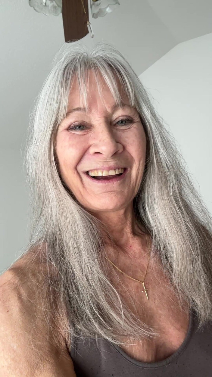 Leilani Lei: Selamat pagi!