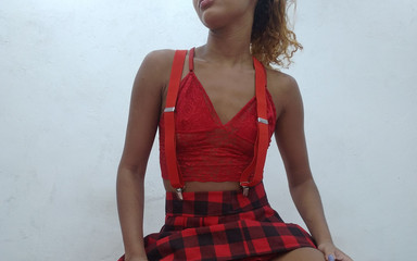 LeoOgro: Báječné sténání mé malé nevlastní é služky