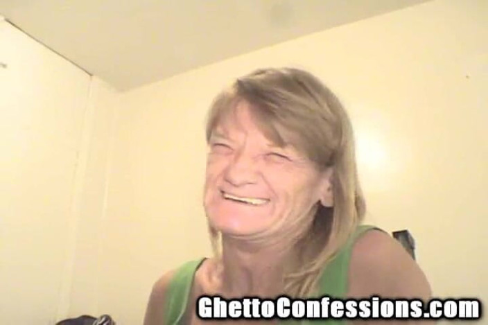 Ghetto Confessions: Ghetto Granny Gumjob Whore Bigot Blowjob Geezer Chin Slut!