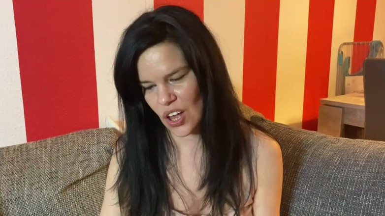 Jenny-Cum84: Are you ready wanker ?!