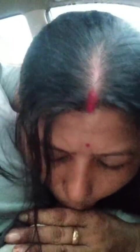 DeadBattery: Mătușă cu iubitul ei surprinsă de soț