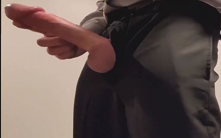 Biggyshots: Kontol besar dan kontol besar menghasilkan 3 mani muncrat banyak banget
