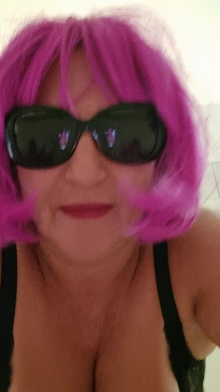 Pat Rodriguez: Snabbt knulla stora tuttar fru