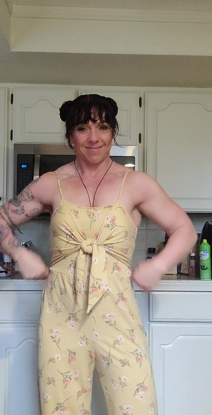 Ecko Belle: Trochę flex dla ciebie