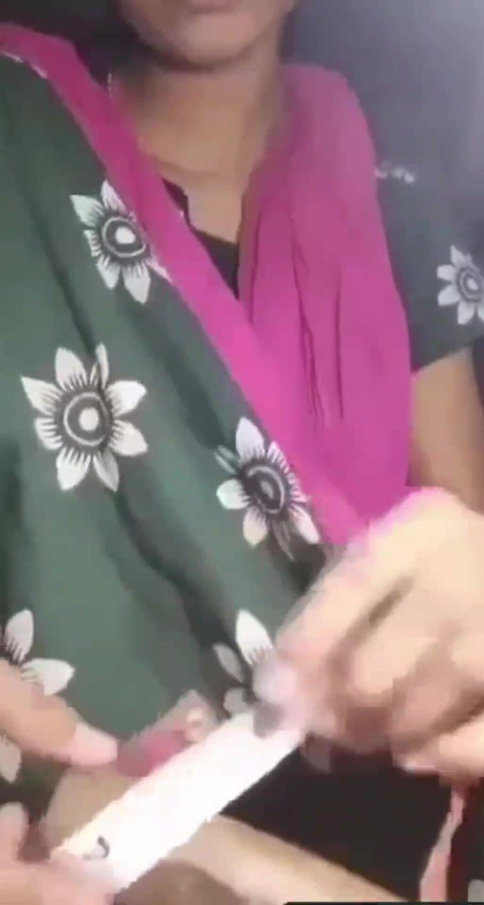 Puja viswash: Dương vật giả Ấn Độ trong âm hộ