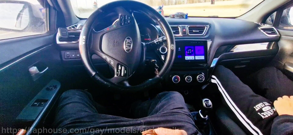 ArchiRusik: Ein Typ auf der Autobahn stieg in mein auto und...