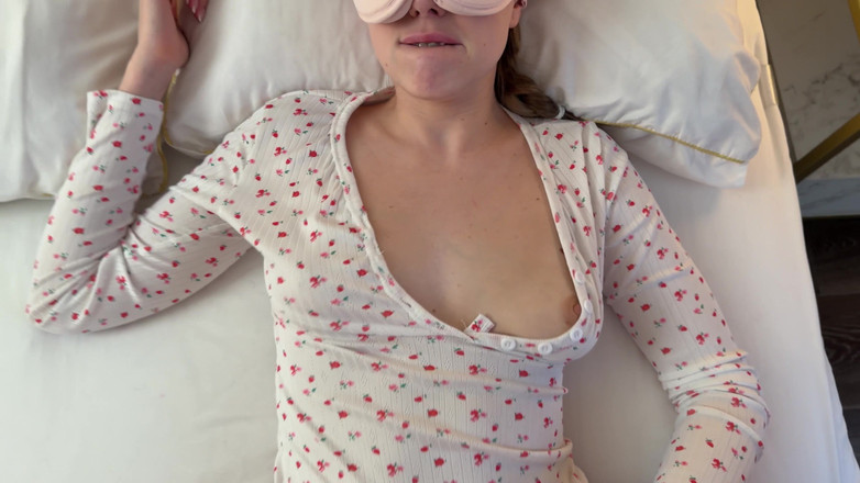 Arisha Mills: La matrigna si è svegliata con un "in bocca" - nessuno lo saprà