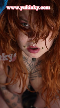 Cette Chienne Soumise Rousse Jouit Dans Stepson Latex - Amateur Francaise Salope BDSM Hard Orgasme Soumise Bondage