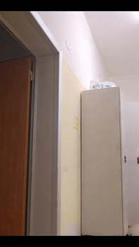 Guardami in bagno