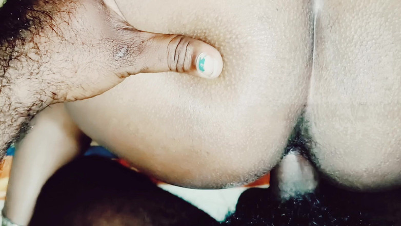 Gomathy: Тамильская жена раком жестко и грубо