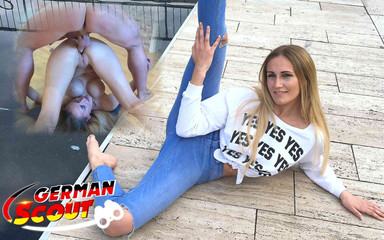 German Scout: Německý scout - flexibilní studentka Linda Le Clair vyzvedá a šuká