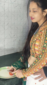 Hot Indian Couple Enjoy in Kitchen Desi Couple Having Sex in Kitchen