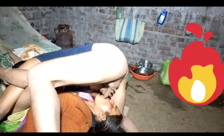 Kumari1996: Oggi mio marito mi ha messo tutto il suo pene...