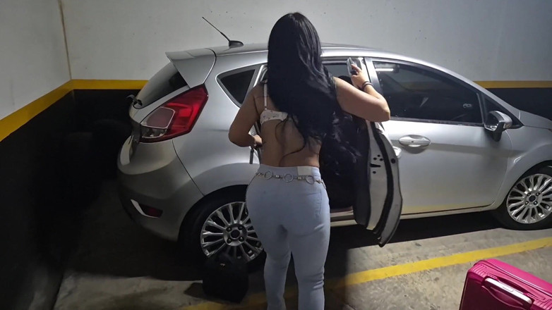 AlejandraPalacios: My New Neighbour Is Very Kind Even My Cunt Is...