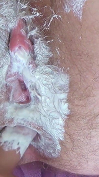 Find the Fuck Hole in Creamy Mess