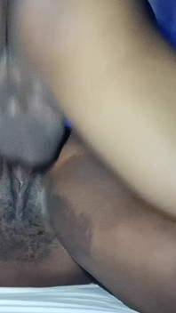 A Cheating House Wife Begged for a Hot Doggy to Kick-start Her Day