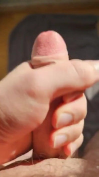My Cock Enyoing the Sun for a Powerful Cumshot!