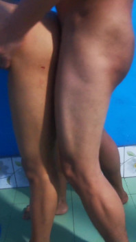 Nouveau, une amie bangladaise baise sa vieille maison