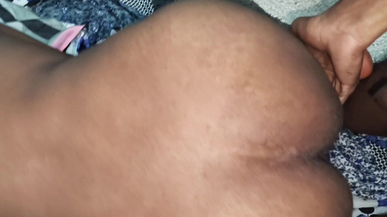 Midnightsiren: I Stayed with My Stepmother in Law at Night and...